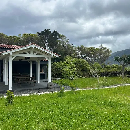 Ca Por Casa Pico-vinhatico *