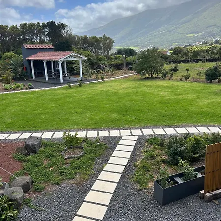 Ca Por Casa Pico-vinhatico * São Roque do Pico