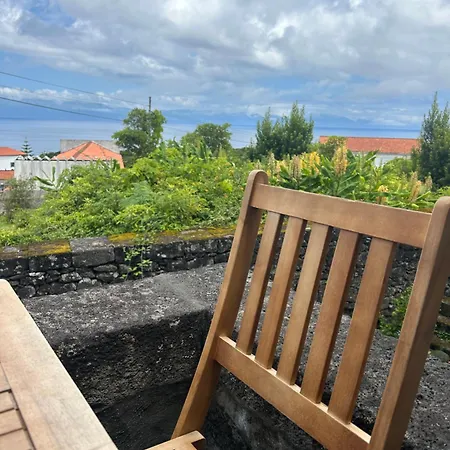 Ca Por Casa Pico-vinhatico São Roque do Pico